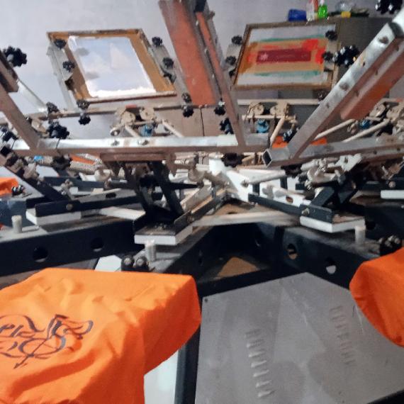 Screen Printing on Print Demand: The Art That Never Fades